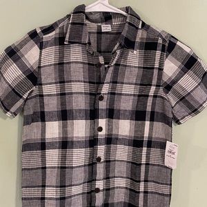 New boys Old Navy plaid shirt
